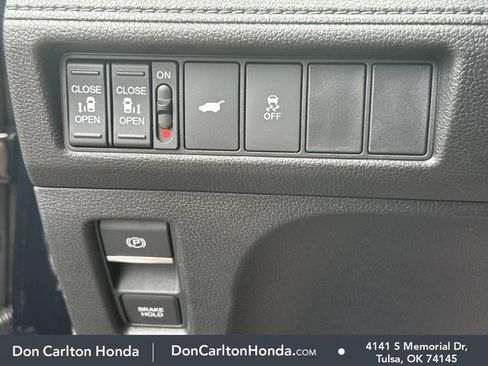 Used 2025 Honda Odyssey Sport-L image 25