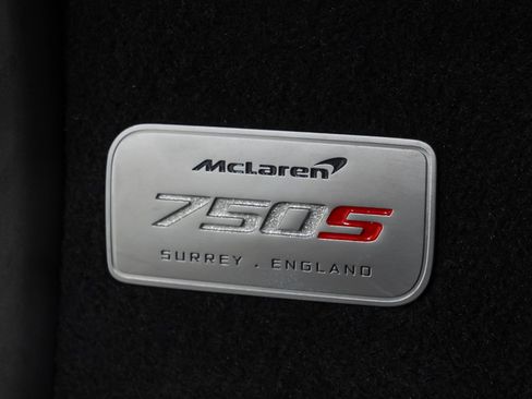 Used 2025 McLaren 750S Spider image 63