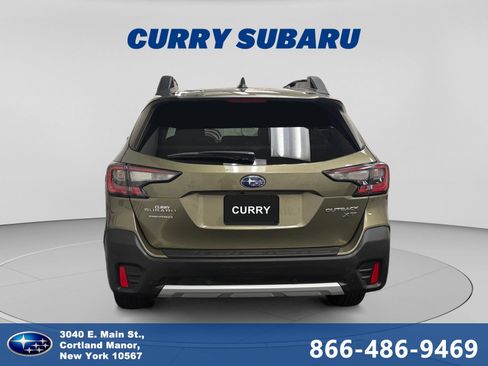 Used 2022 Subaru Outback Limited XT AWD/4WD image 4