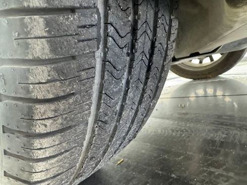 Certified 2022 Mercedes-Benz GLC 300 4MATIC Coupe image 11