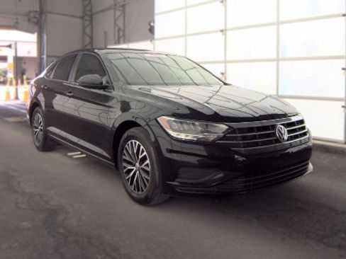 Used 2021 Volkswagen Jetta S w/ Driver Assistance Package FWD image 4