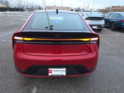 New 2026 Toyota Prius XLE image 6