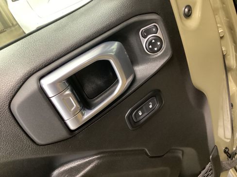 Used 2025 Jeep Wrangler Unlimited Sport S 4xe AWD/4WD image 14