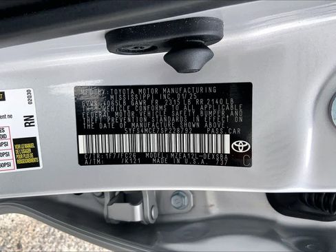 Used 2025 Toyota Corolla SE FWD image 36