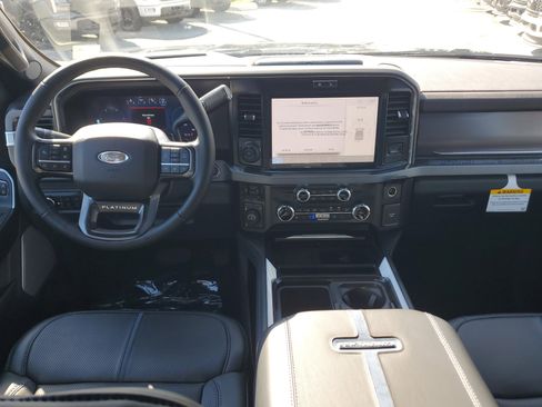 New 2026 Ford F250 Platinum w/ Tremor Off-Road Package image 15