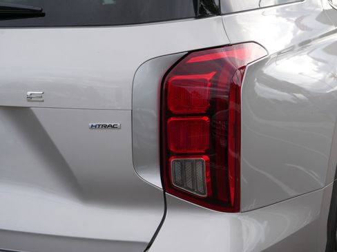 Used 2025 Hyundai Palisade SEL AWD/4WD image 17