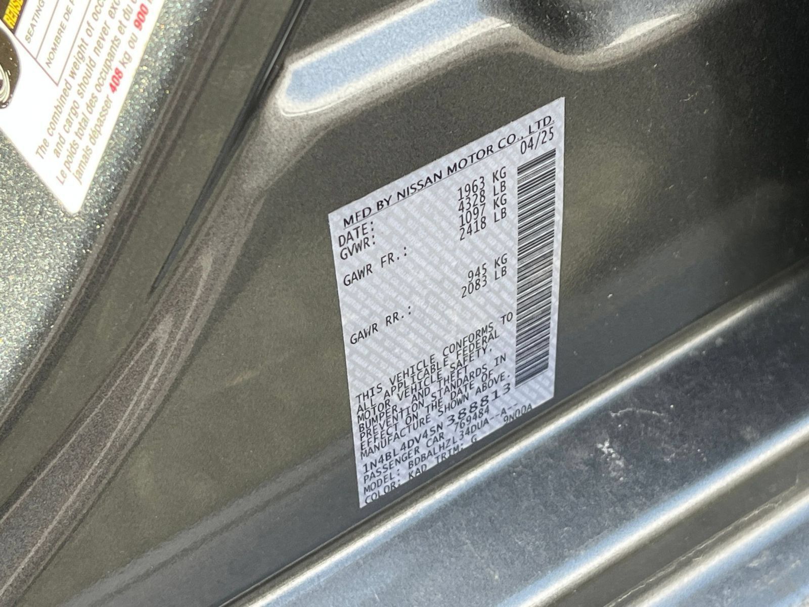 Used 2025 Nissan Altima 2.5 SV FWD image 29