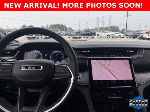 Used 2024 Jeep Grand Cherokee L Limited w/ Luxury Tech Group II image 7