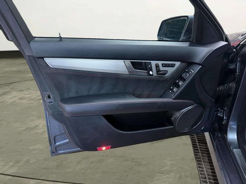 Used 2013 Mercedes-Benz C 300 C 300 Sport 4MATIC AWD 4dr Sed image 9