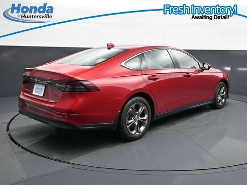 Used 2024 Honda Accord EX image 10