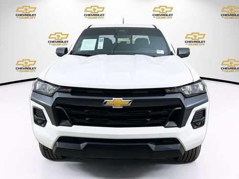 Used 2023 Chevrolet Colorado LT w/ LT Convenience Package II image 2