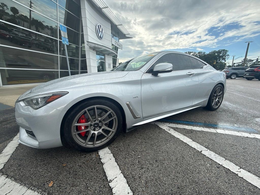 Used 2019 INFINITI Q60 3.0t Luxe w/ Cargo Package RWD image 29
