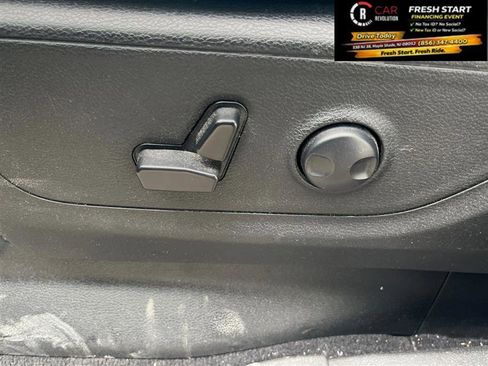 Used 2025 RAM 1500 Big Horn AWD/4WD image 33