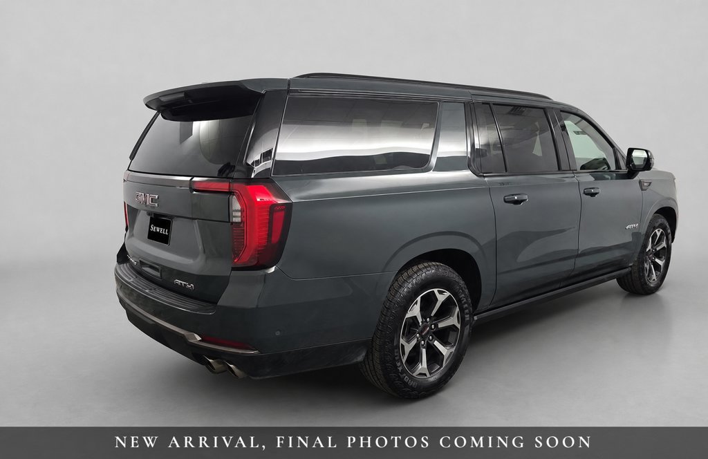 Used 2025 GMC Yukon XL AT4 Ultimate AWD/4WD image 8