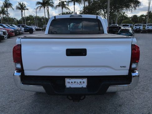 Used 2020 Toyota Tacoma SR5 RWD image 6
