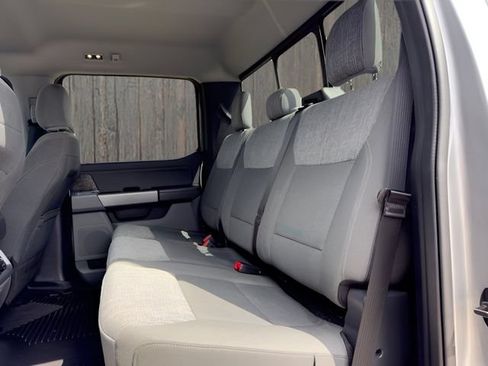 Used 2022 Ford F150 XLT w/ Equipment Group 301A Mid AWD/4WD image 19