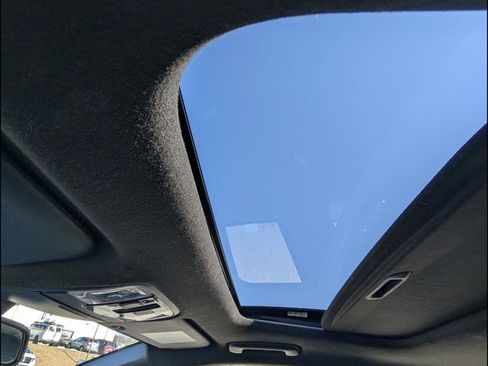 Used 2024 Kia Forte GT-Line w/ GT-Line Premium Package image 12