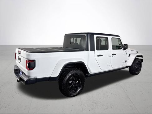 Used 2021 Jeep Gladiator Mojave AWD/4WD image 6