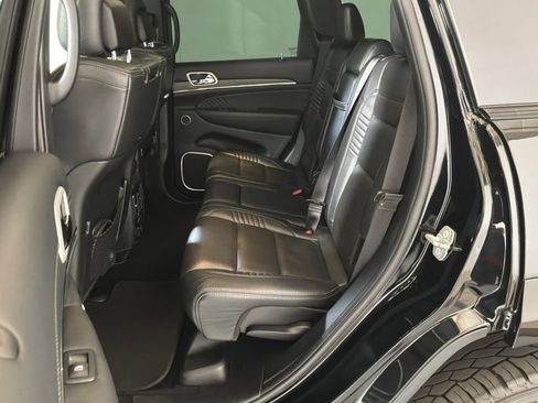 Used 2020 Jeep Grand Cherokee SRT AWD/4WD image 13