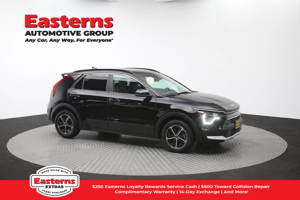 Used 2024 Kia Niro LX FWD image 47