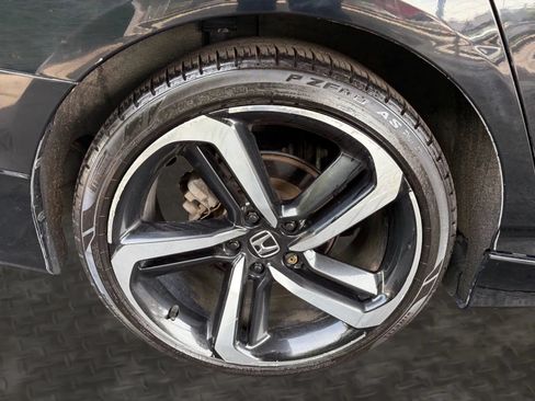 Used 2018 Honda Accord Sport image 37