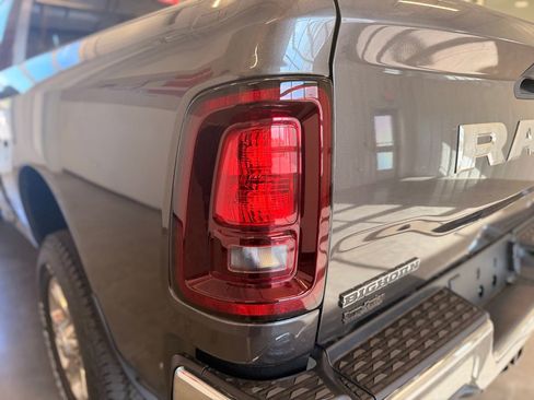New 2026 RAM 2500 Big Horn AWD/4WD image 11