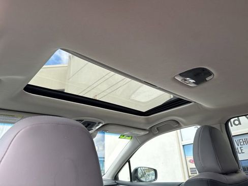 Used 2020 Subaru Outback Limited image 26