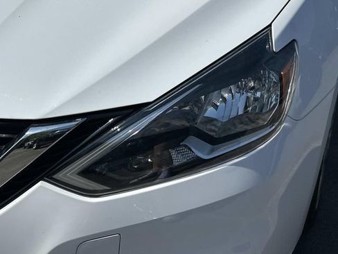 Used 2019 Nissan Sentra S FWD image 8