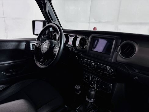 Used 2022 Jeep Gladiator Sport AWD/4WD image 26