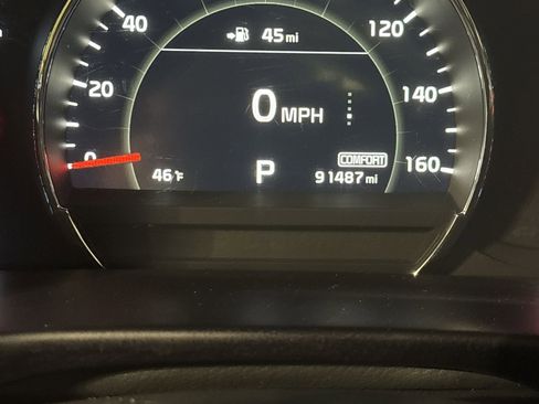 Used 2019 Kia Sorento SX image 24