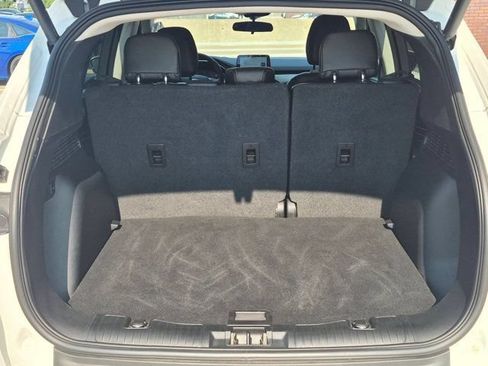 Used 2021 Ford Escape SE w/ Convenience Package FWD image 20