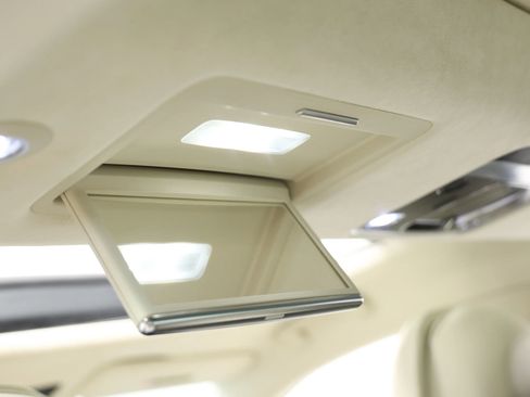 Used 2020 Bentley Flying Spur W12 image 79