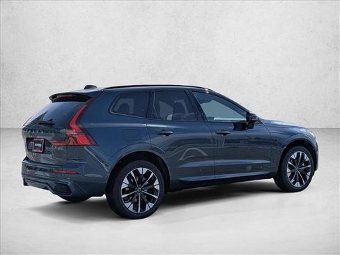 Certified 2026 Volvo XC60 B5 Plus w/ Protection Package Premier AWD/4WD image 5