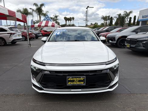 Used 2024 Hyundai Sonata SEL FWD image 3