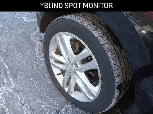 Used 2019 Chevrolet Equinox Premier image 9