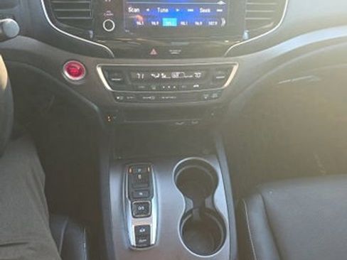 Used 2023 Honda Ridgeline RTL image 33