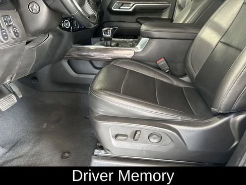 Used 2023 Chevrolet Silverado 1500 LTZ RWD image 14