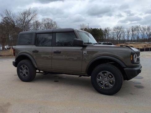 New 2026 Ford Bronco Big Bend image 2