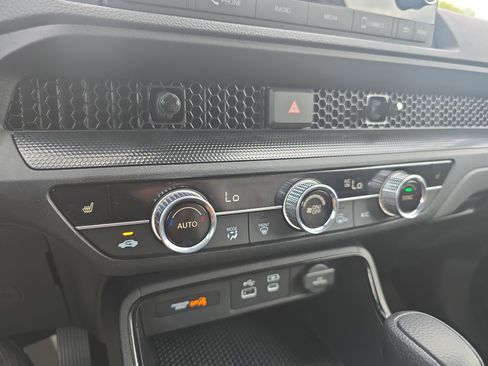 Used 2024 Honda CR-V EX image 22