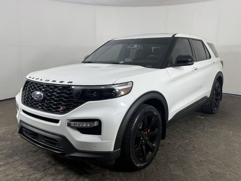 Used 2021 Ford Explorer ST w/ Equipment Group 401A AWD/4WD image 3