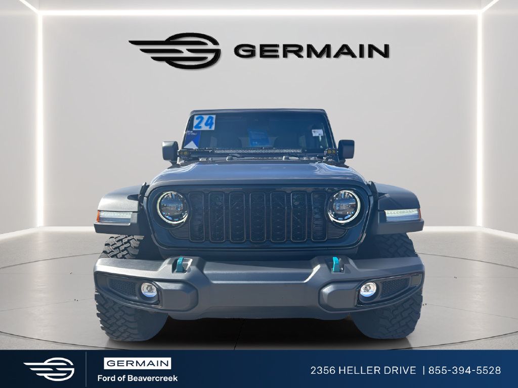 Used 2024 Jeep Wrangler Unlimited Sport AWD/4WD image 3