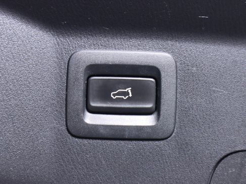 Used 2018 MAZDA CX-9 Touring w/ Touring Premium Package AWD/4WD image 34