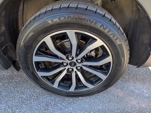 Used 2020 Ford Explorer ST image 9