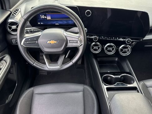 Used 2024 Chevrolet Blazer EV LT image 17