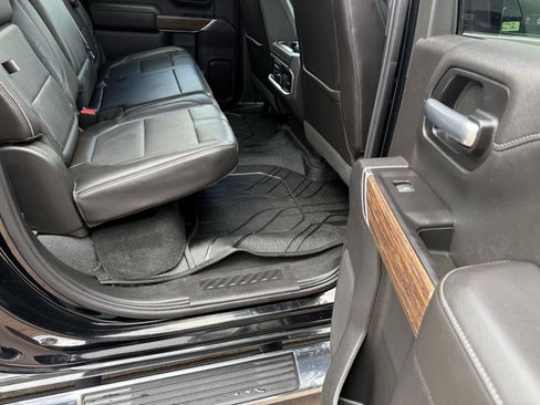 Used 2019 Chevrolet Silverado 1500 High Country AWD/4WD image 20