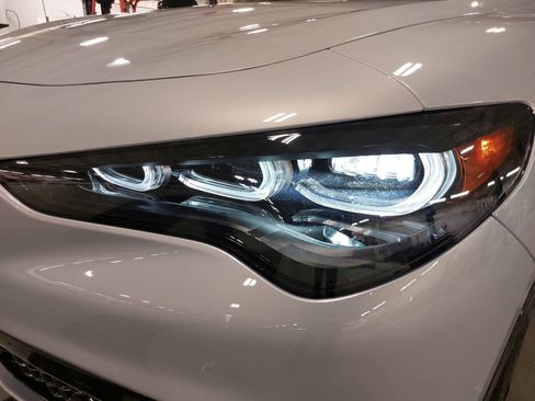 New 2025 Alfa Romeo Stelvio Sprint w/ Veloce Package image 33