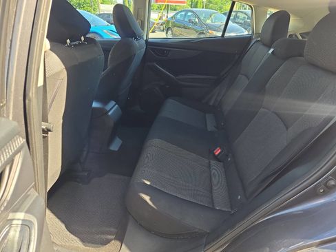 Used 2019 Subaru Impreza 2.0i Premium AWD/4WD image 17
