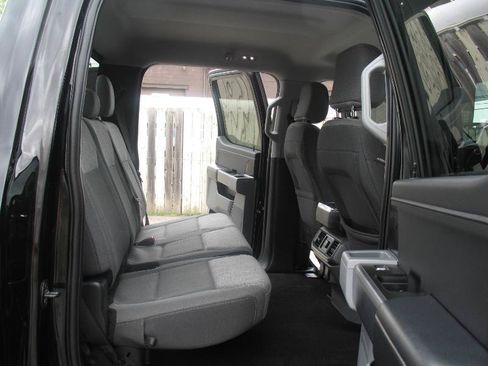 Used 2022 Ford F150 XLT w/ Equipment Group 302A High AWD/4WD image 37