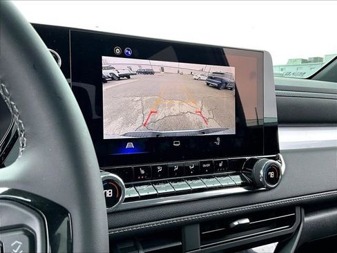 Used 2025 Chevrolet Colorado LT w/ Advanced Trailering Package image 30