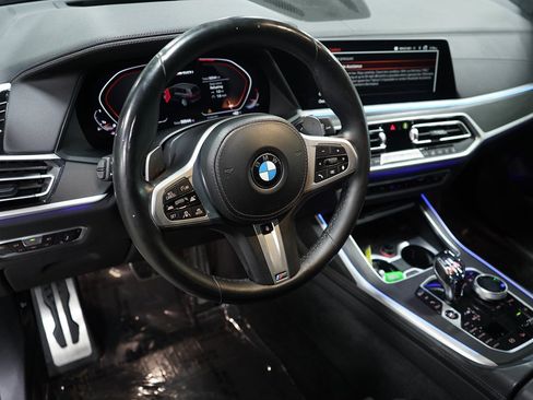 Used 2021 BMW X7 M50i AWD/4WD image 11